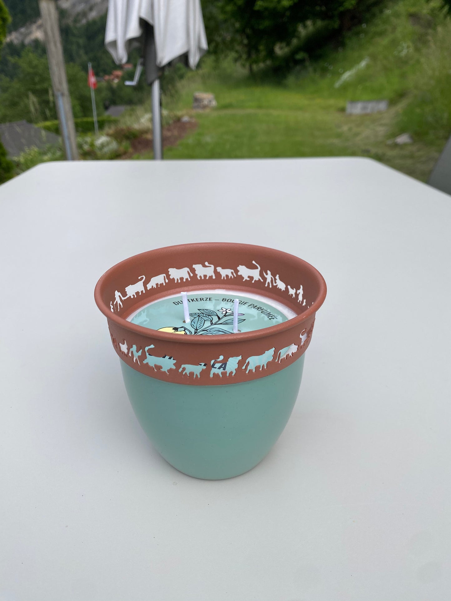 BOUGIE A LA CITRONNELLE